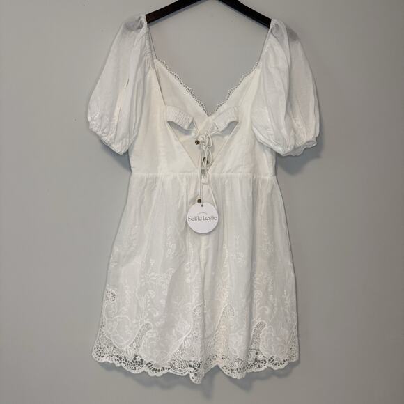 Selfie Leslie Lovers Lane Dress Womens XL Fit Large White Lace Trim Puff Sleeve - Picture 7 of 16